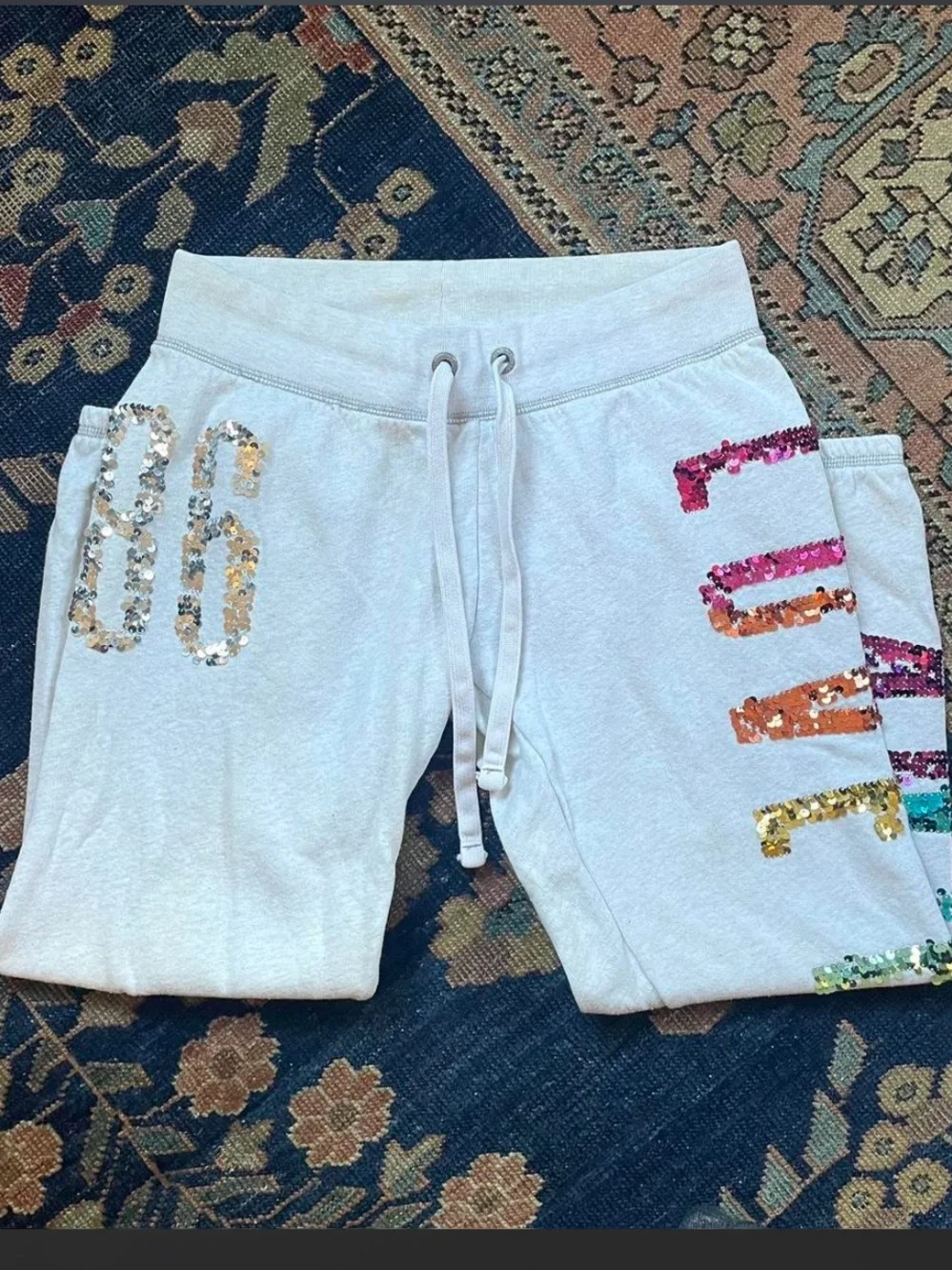 Vintage VS Pink Low Rise Capri Sequin Sweatpants - Picture 2 of 3